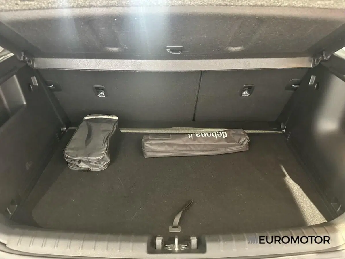 Kia Stonic usata a Bari (13)