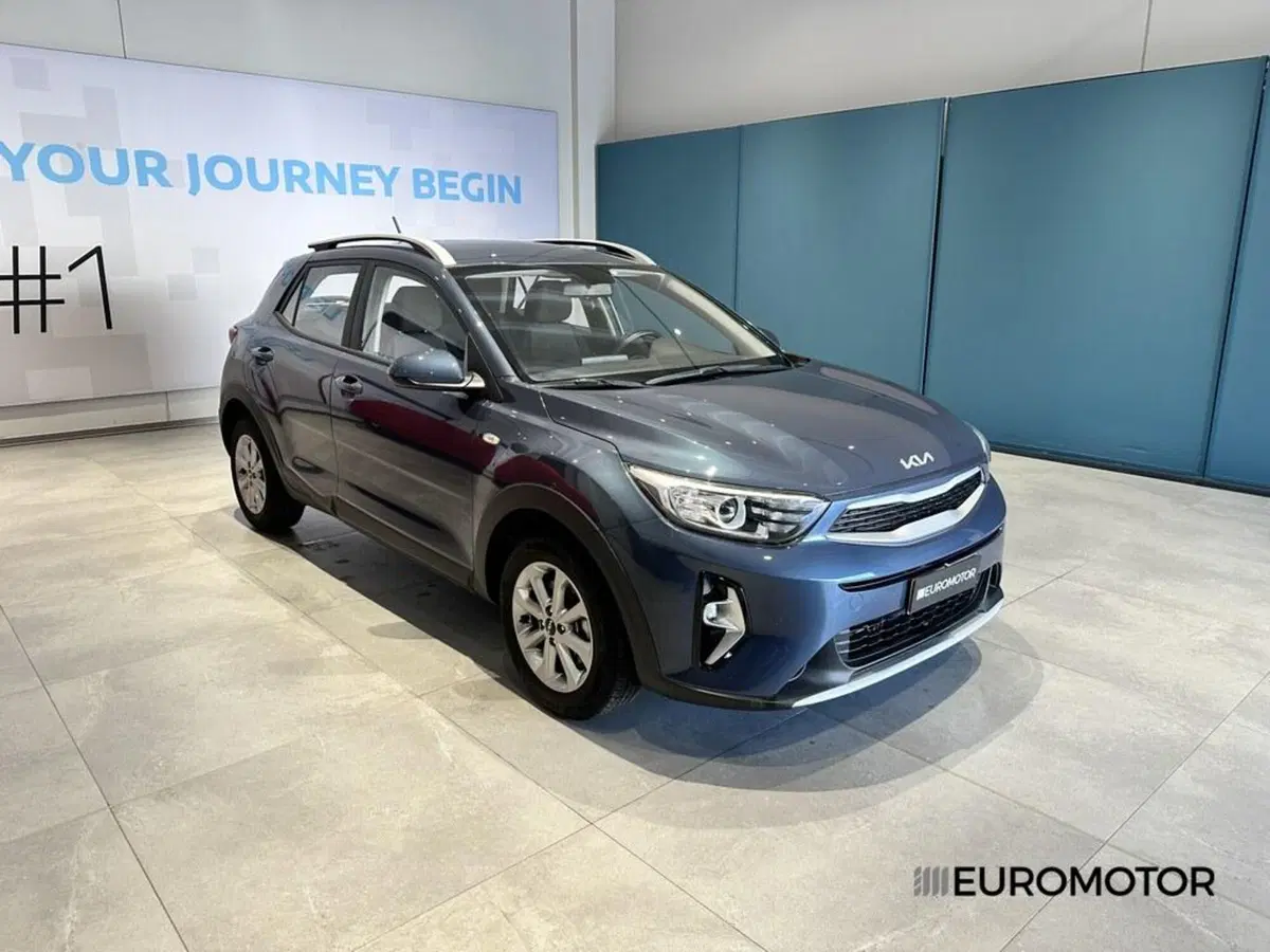 Kia Stonic usata a Bari (3)