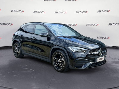 Mercedes-Benz GLA SUV 200 d Automatic Premium del 2022 usata a Verona