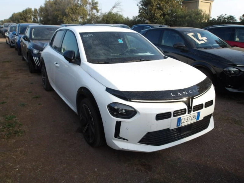 Lancia Ypsilon usata a Perugia (2)