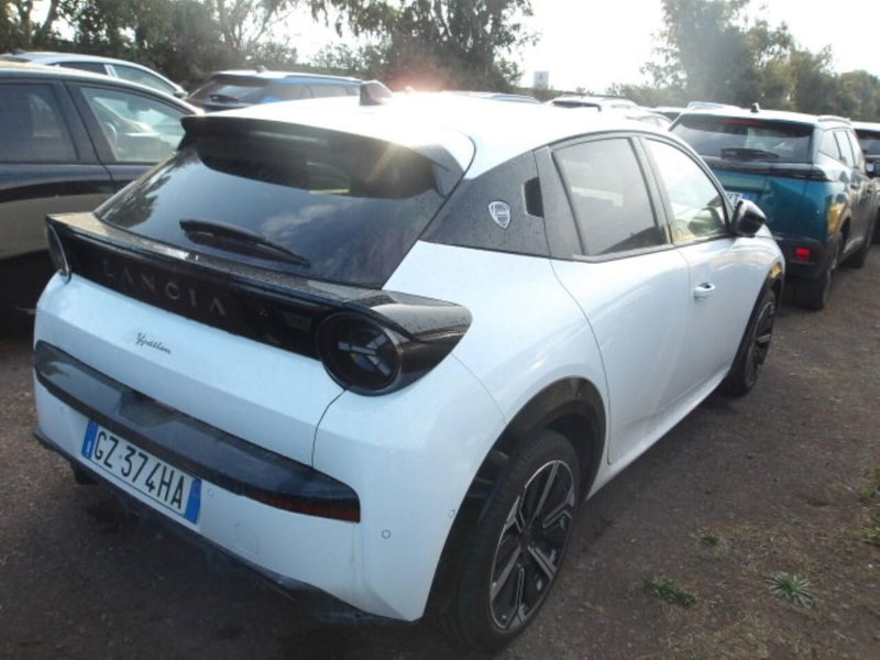 Lancia Ypsilon usata a Perugia (3)