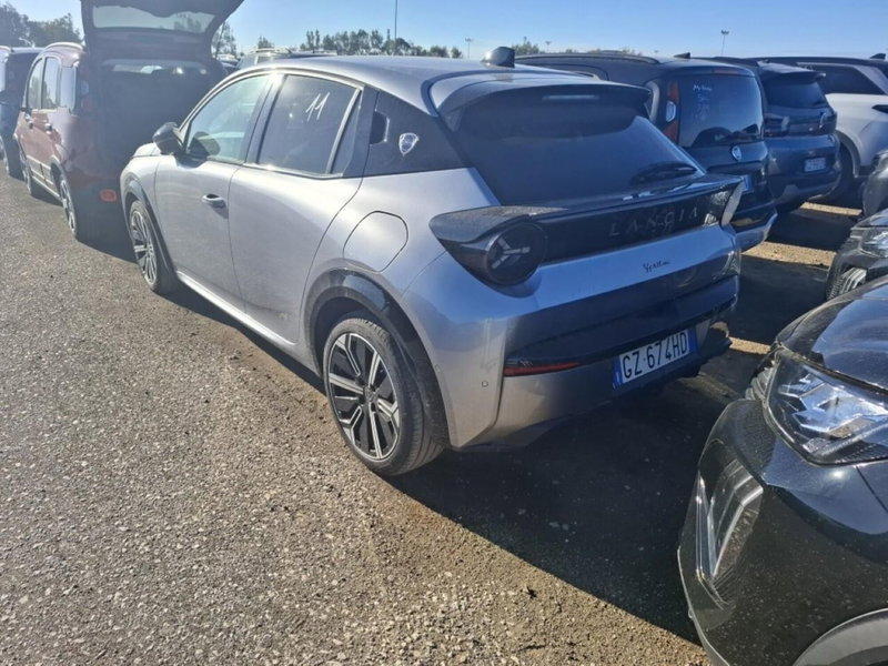 Lancia Ypsilon usata a Perugia (3)