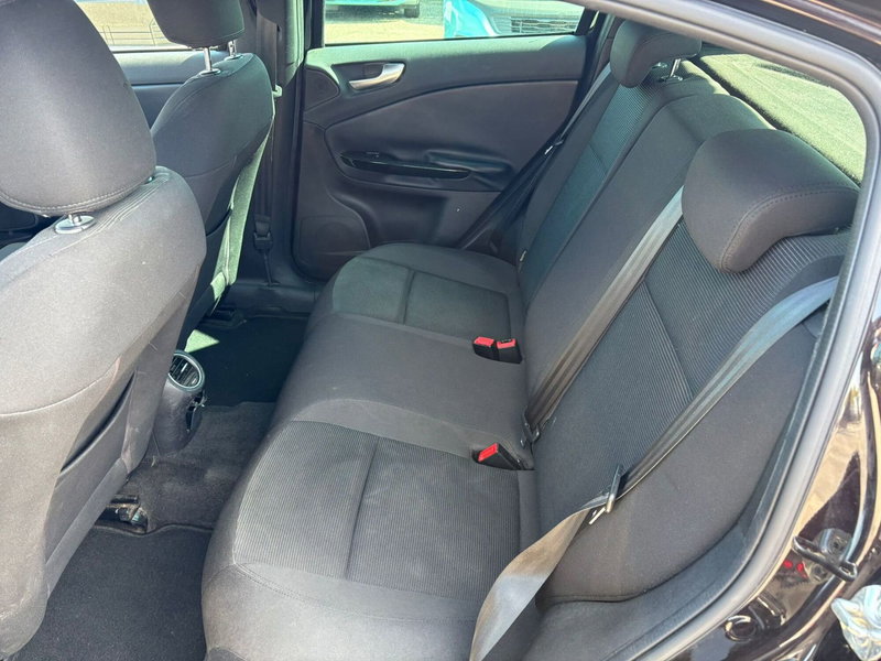 Alfa Romeo Giulietta usata a Macerata (12)