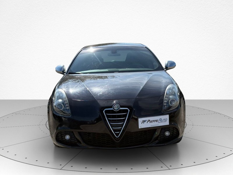 Alfa Romeo Giulietta usata a Macerata (7)