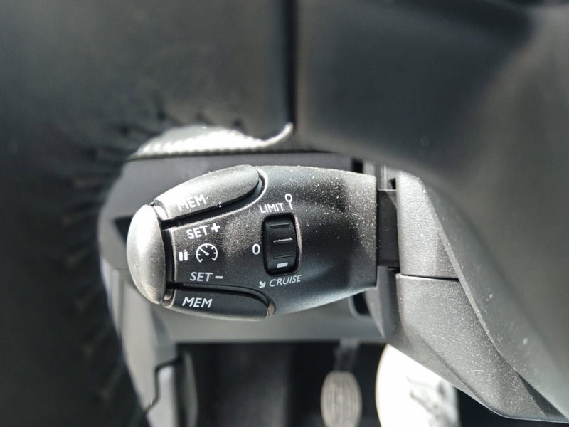 Peugeot 208 usata a Alessandria (15)