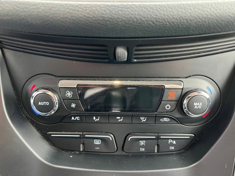 Ford C-Max usata a Sondrio (13)