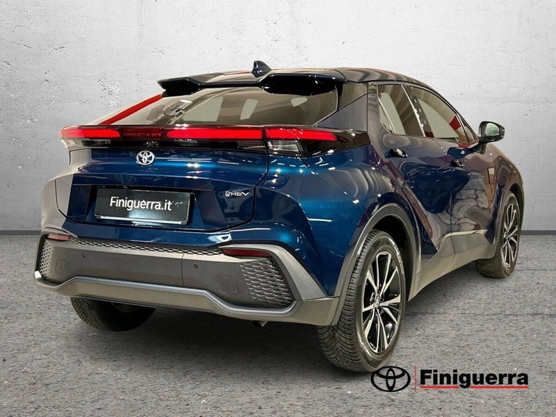 Toyota Toyota C-HR usata a Lecco (4)