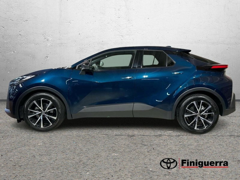 Toyota Toyota C-HR usata a Lecco (6)