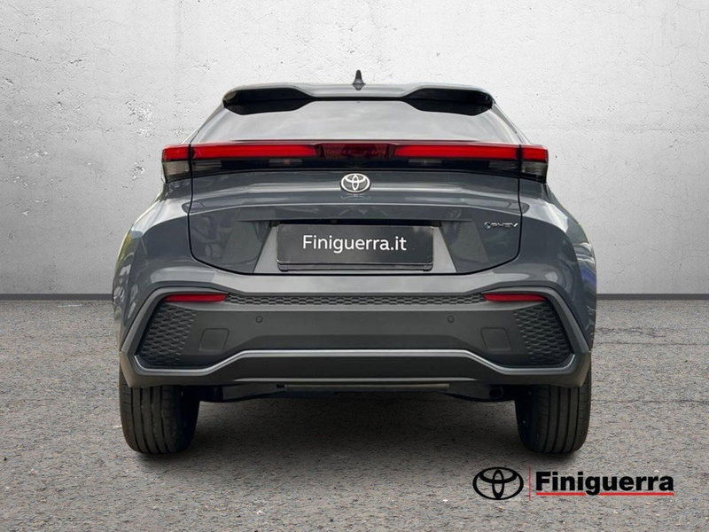 Toyota Toyota C-HR nuova a Lecco (3)