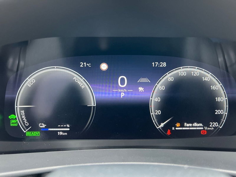 Toyota Toyota C-HR nuova a Lecco (9)