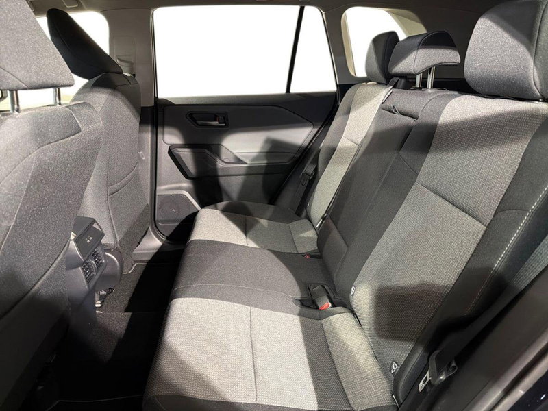 Toyota Rav4 nuova a Lecco (11)