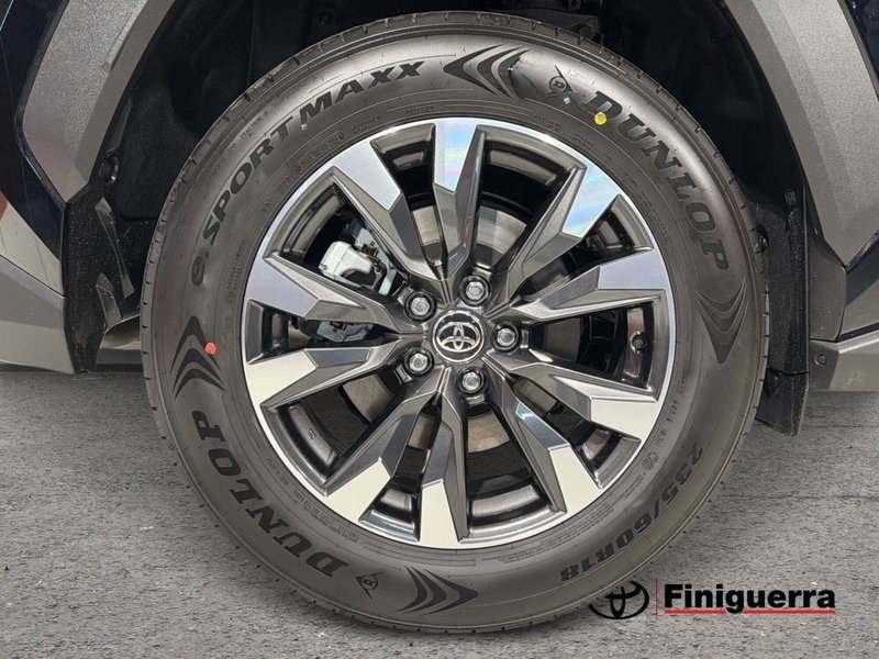 Toyota Rav4 nuova a Lecco (7)