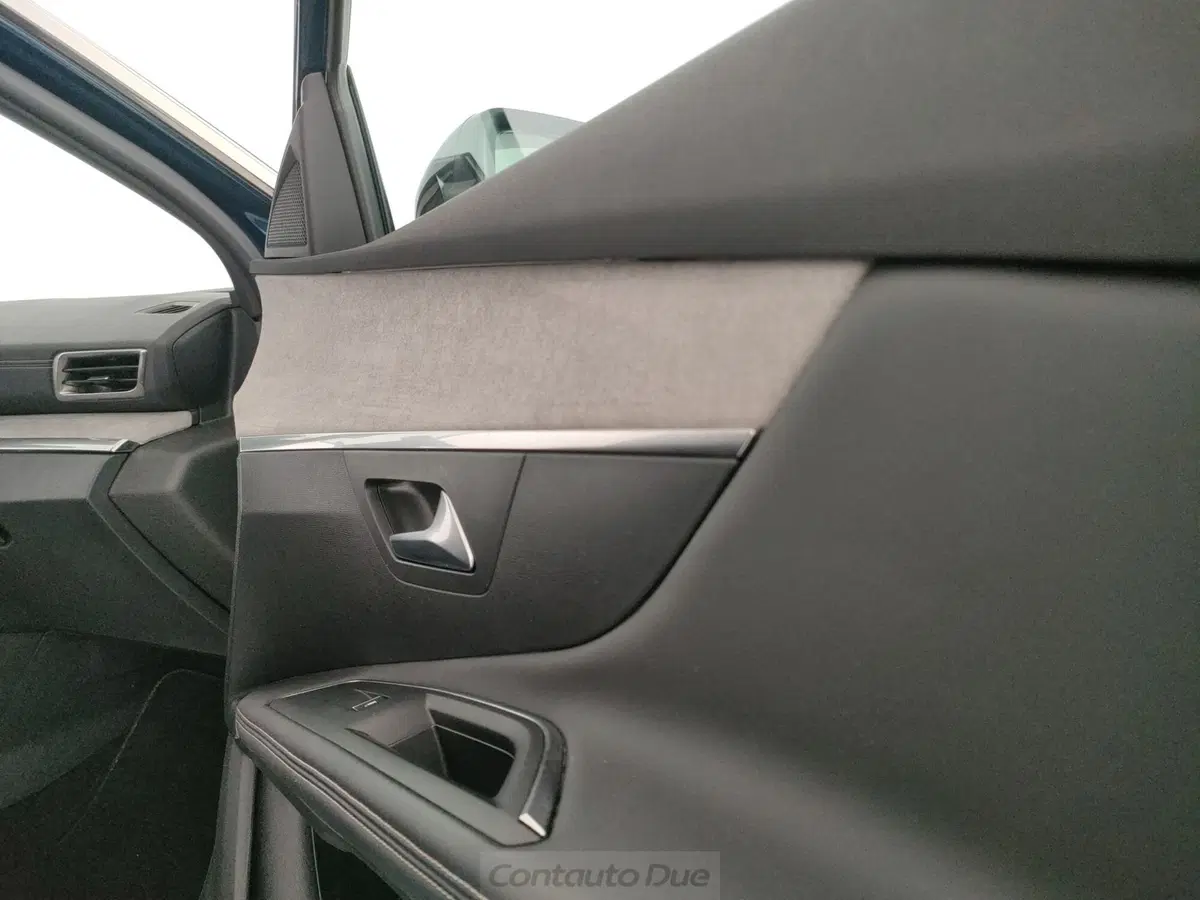 Peugeot 3008 usata a Caserta (17)