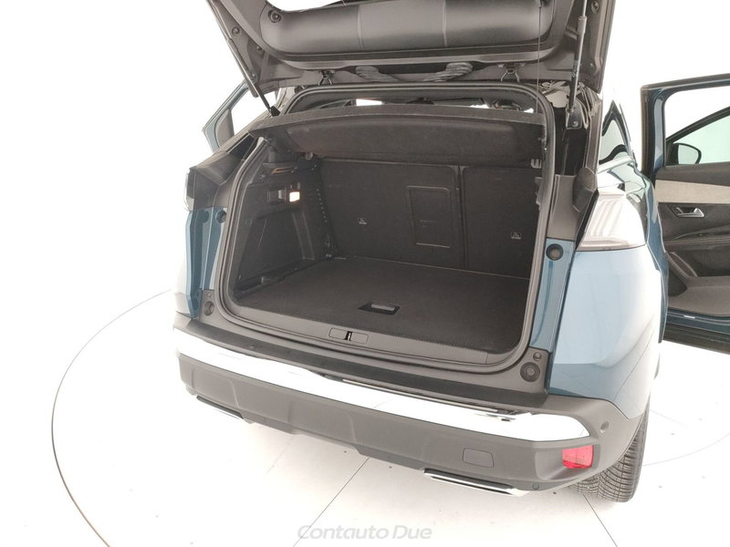 Peugeot 3008 usata a Caserta (9)