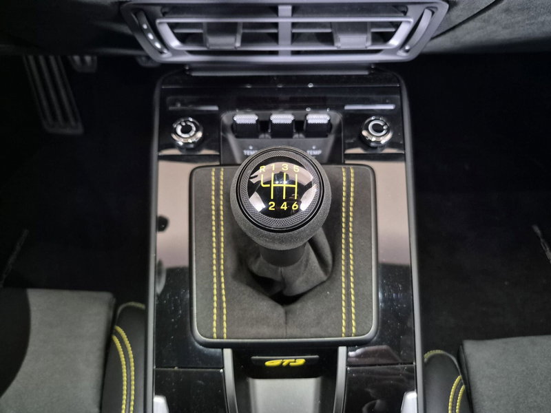 Porsche 911 Coupé usata a Torino (11)