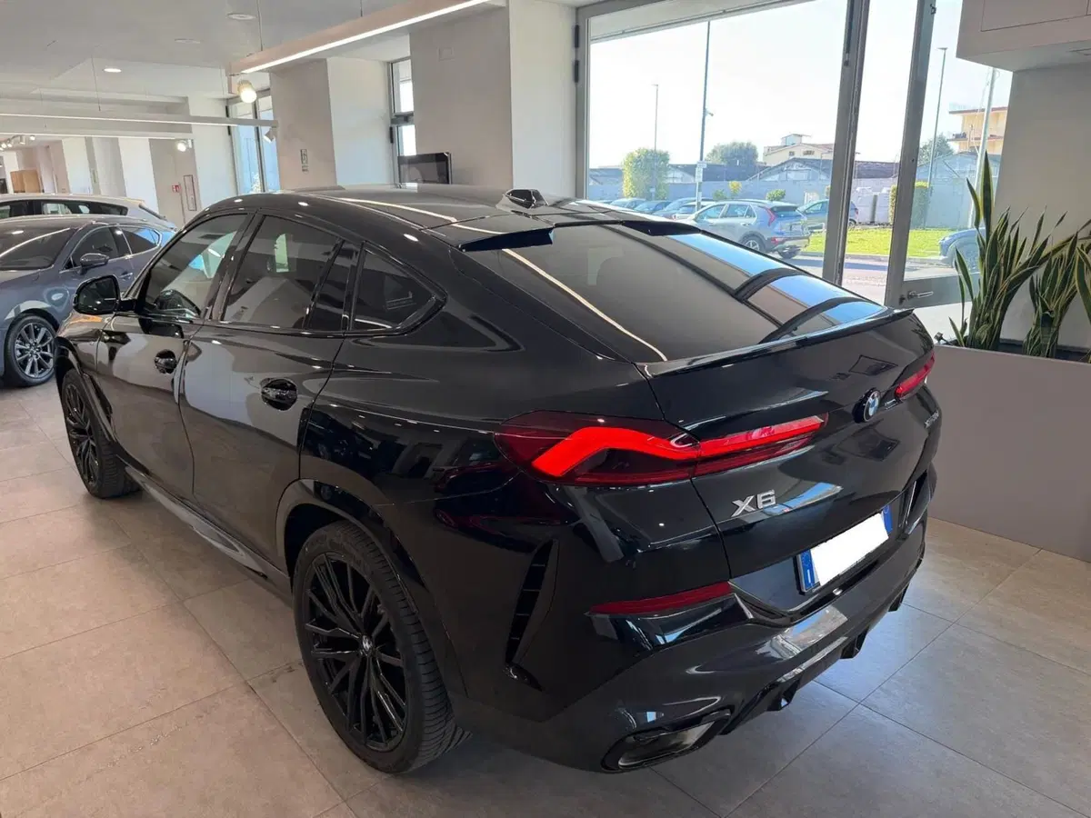 BMW X6 usata a Napoli (4)