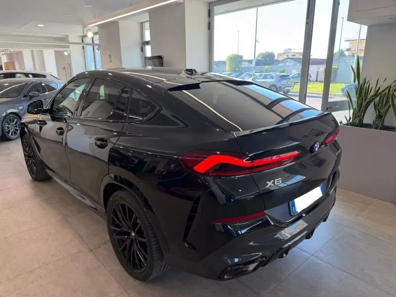 BMW X6 usata a Napoli (4)
