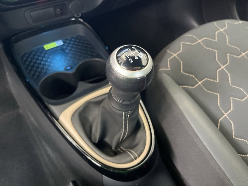 Toyota Aygo X usata a Torino (12)