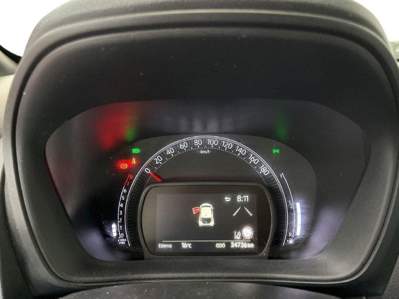 Toyota Aygo X usata a Torino (14)