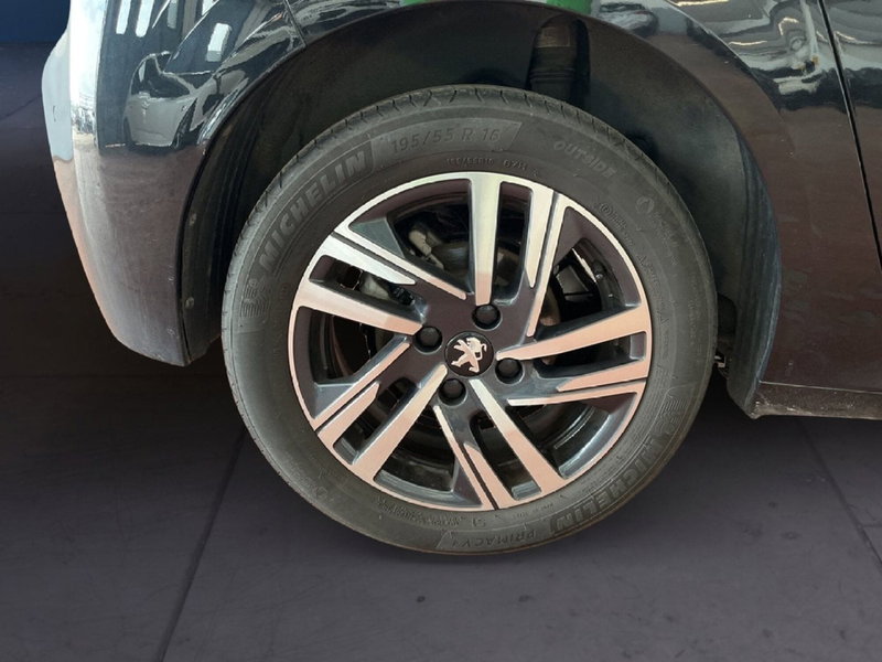 Peugeot 208 usata a Torino (7)