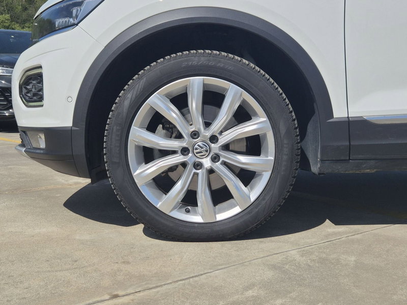 Volkswagen T-Roc usata  (13)