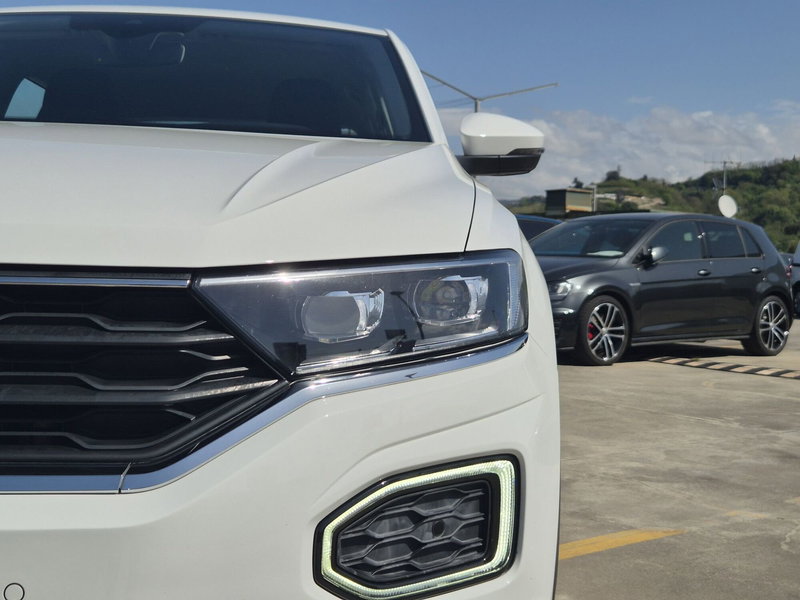 Volkswagen T-Roc usata  (16)