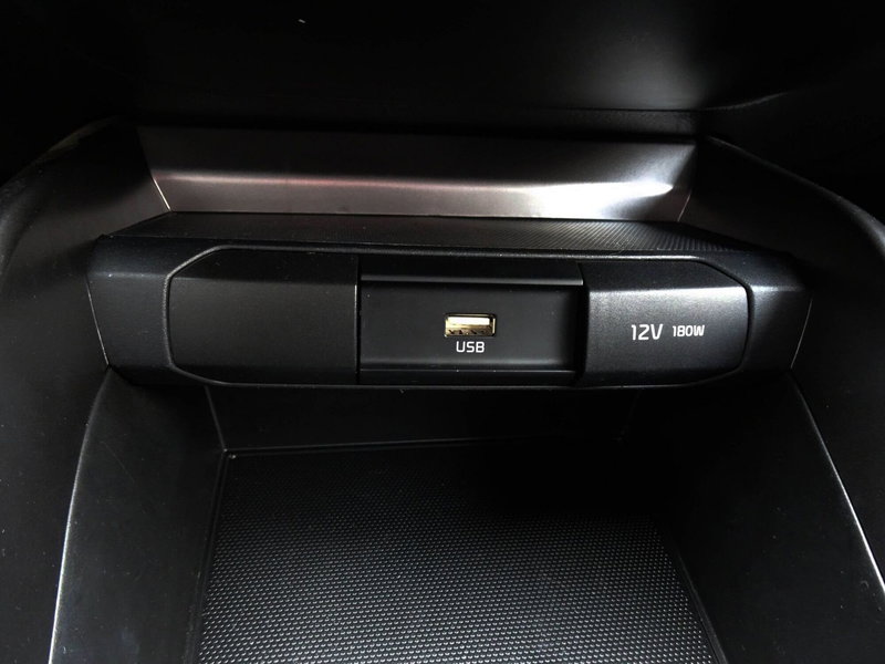 Kia Stonic usata a Padova (19)