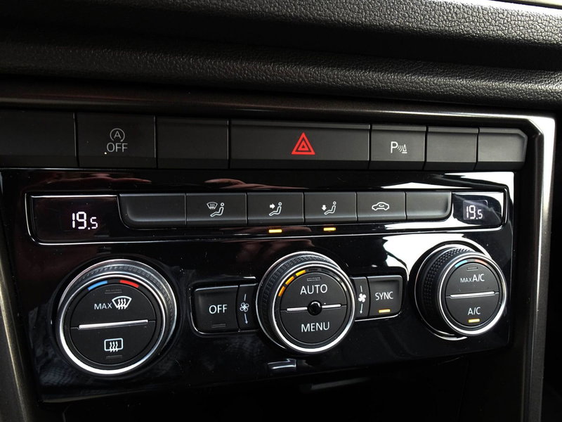 Volkswagen T-Roc usata a Padova (17)