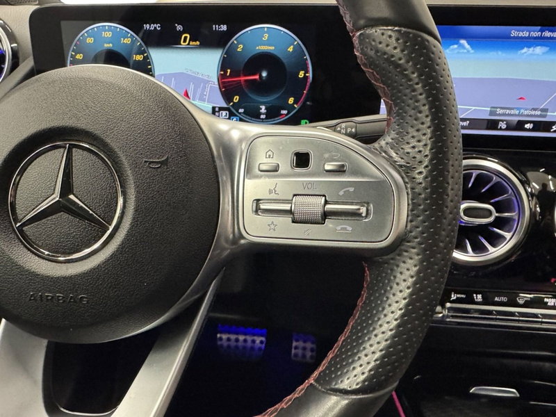 Mercedes-Benz GLA SUV usata a Pistoia (12)