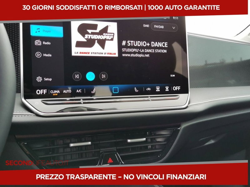 Volkswagen Passat nuova a Chieti (13)