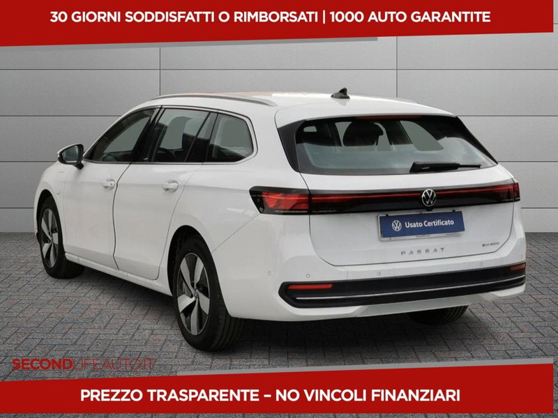 Volkswagen Passat nuova a Chieti (3)