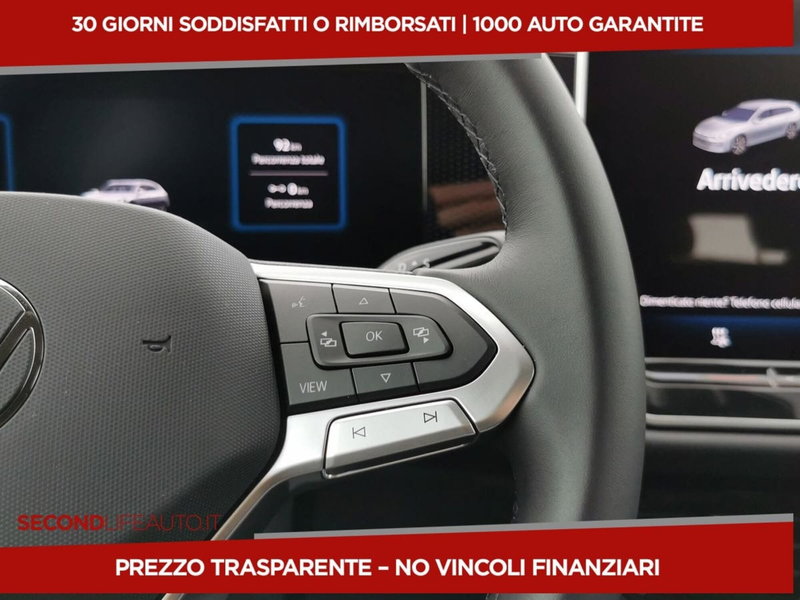 Volkswagen Passat nuova a Chieti (9)