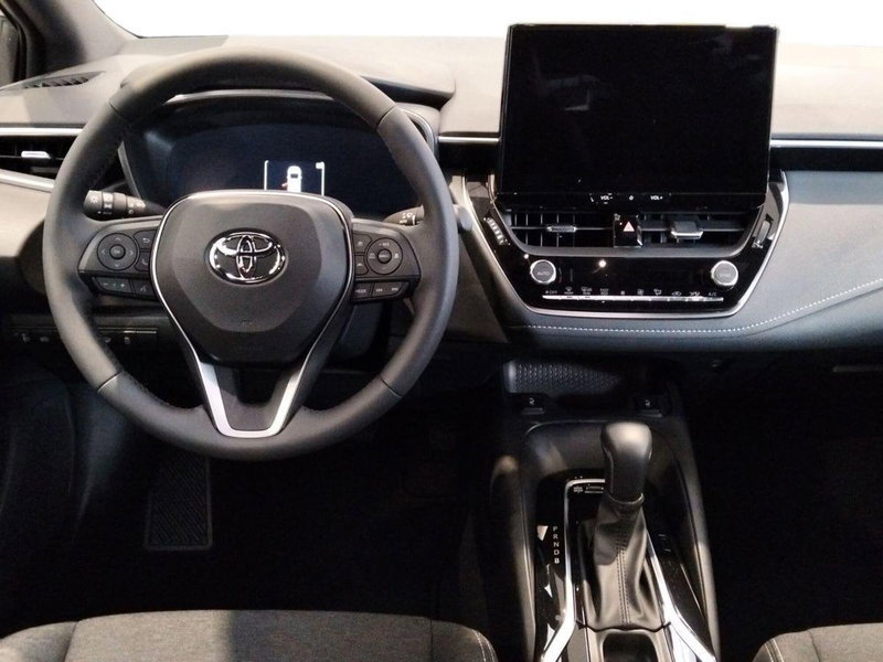 Toyota Corolla Touring Sports nuova a Roma (7)