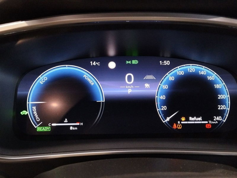 Toyota Corolla Touring Sports nuova a Roma (8)