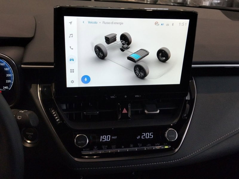 Toyota Corolla Touring Sports nuova a Roma (9)