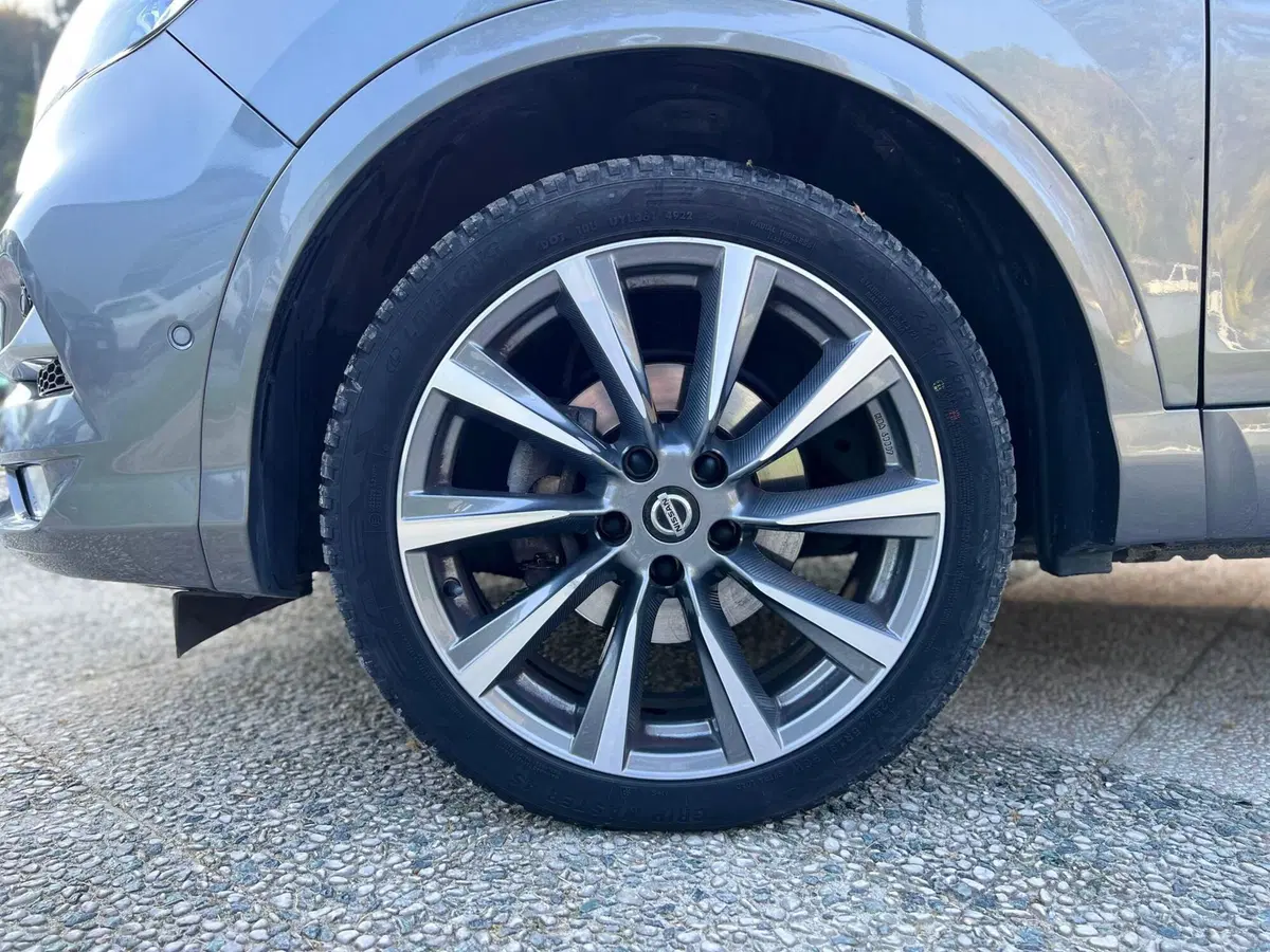 Nissan Qashqai usata a La Spezia (9)
