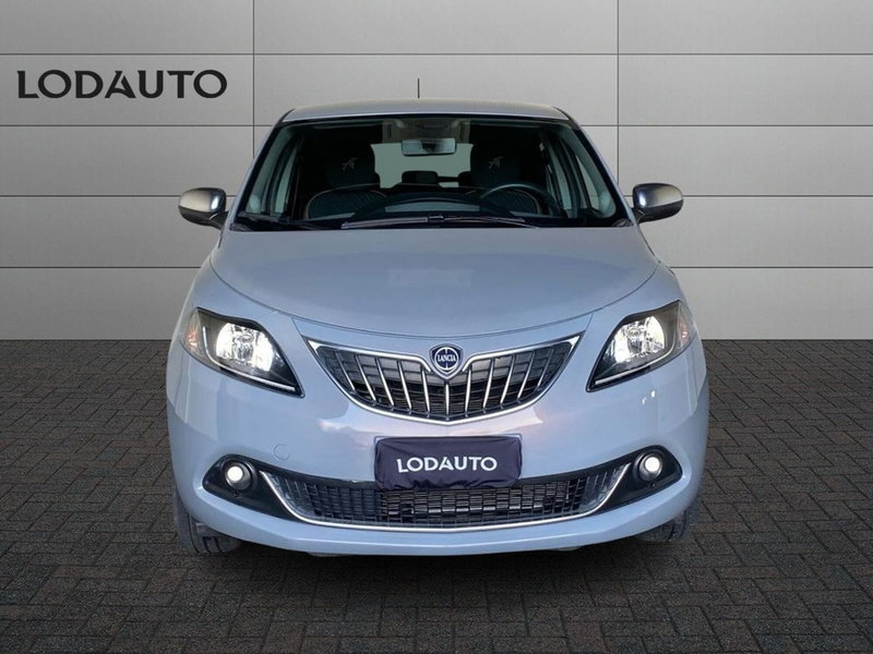 Lancia Ypsilon usata a Bergamo (3)