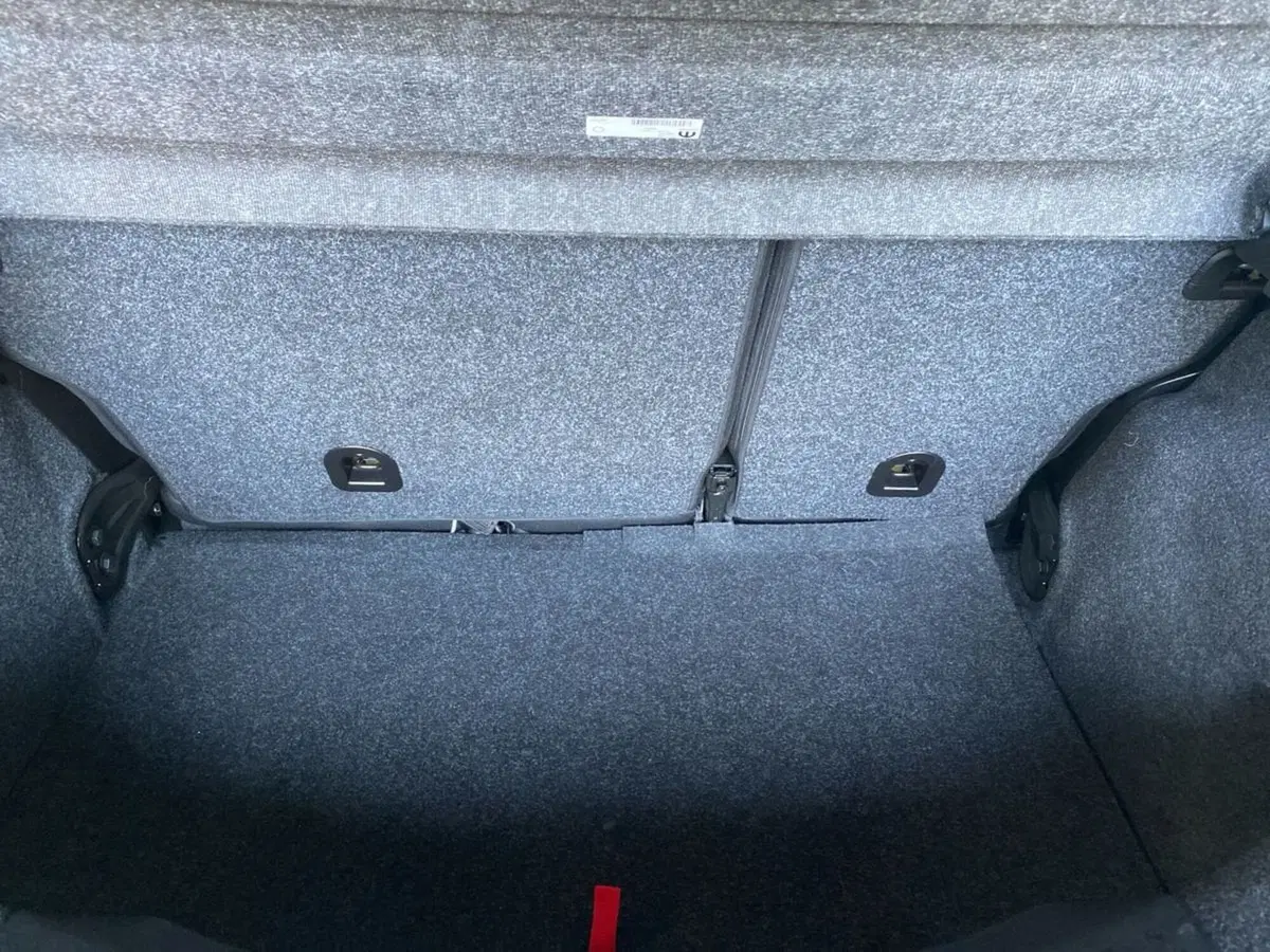 Lancia Ypsilon usata a Bergamo (8)