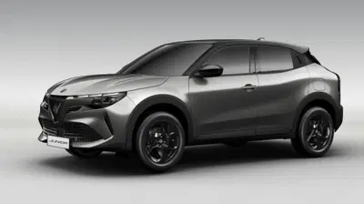 Alfa Romeo Junior 1.2 ibrida Q4 Milano Cortina 2026 145cv edct6 nuova a Siena