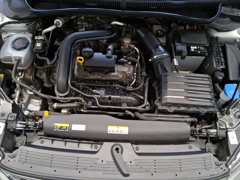 Volkswagen Taigo usata a Bologna (11)