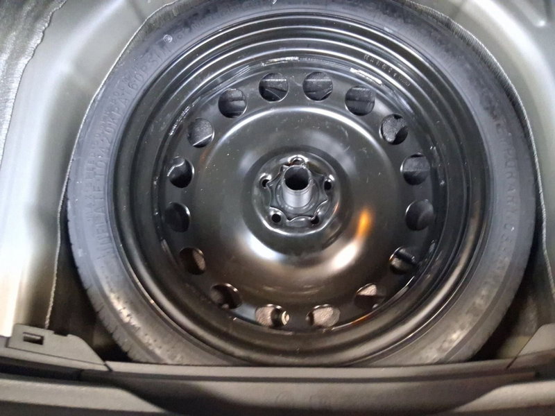 Volkswagen Taigo usata a Bologna (13)