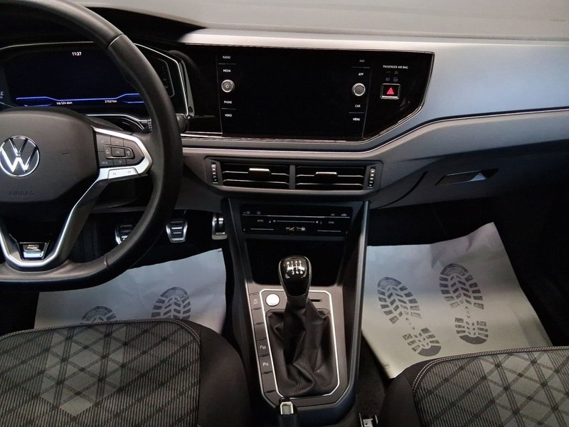 Volkswagen Taigo usata a Bologna (7)