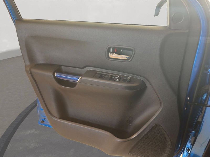 Suzuki Ignis usata a Latina (14)