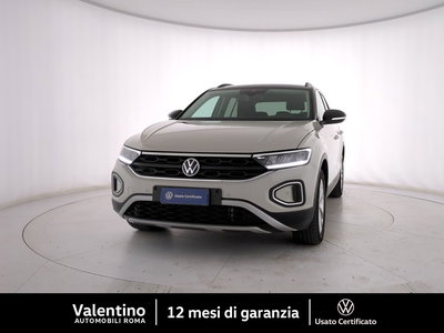Volkswagen T-Roc 1.5 tsi Life del 2023 usata a Roma