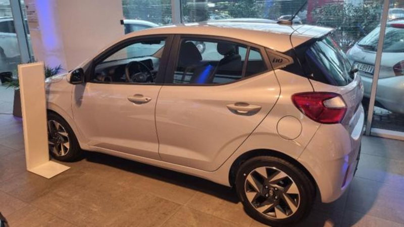 Hyundai i10 nuova a Savona (3)
