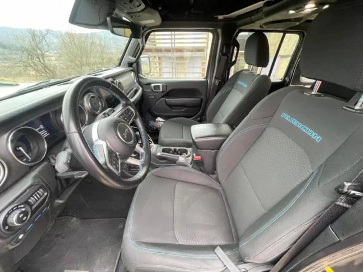 Jeep Wrangler Unlimited usata a Savona (10)