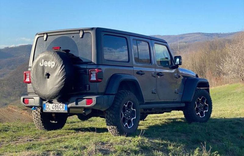 Jeep Wrangler Unlimited usata a Savona (4)