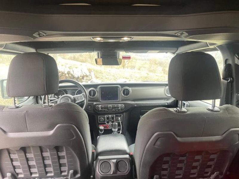 Jeep Wrangler Unlimited usata a Savona (7)