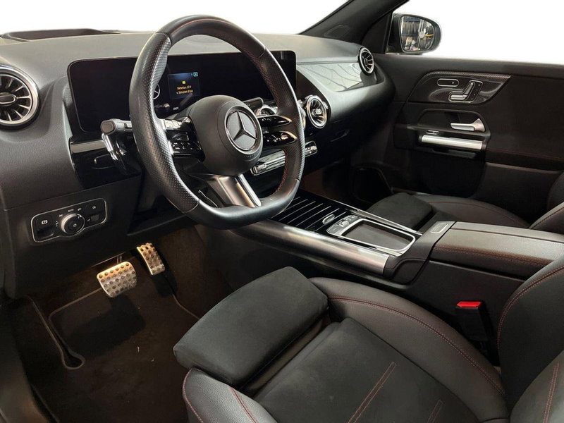 Mercedes-Benz GLA SUV usata a Bari (10)