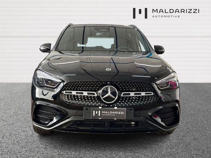 Mercedes-Benz GLA SUV usata a Bari (2)
